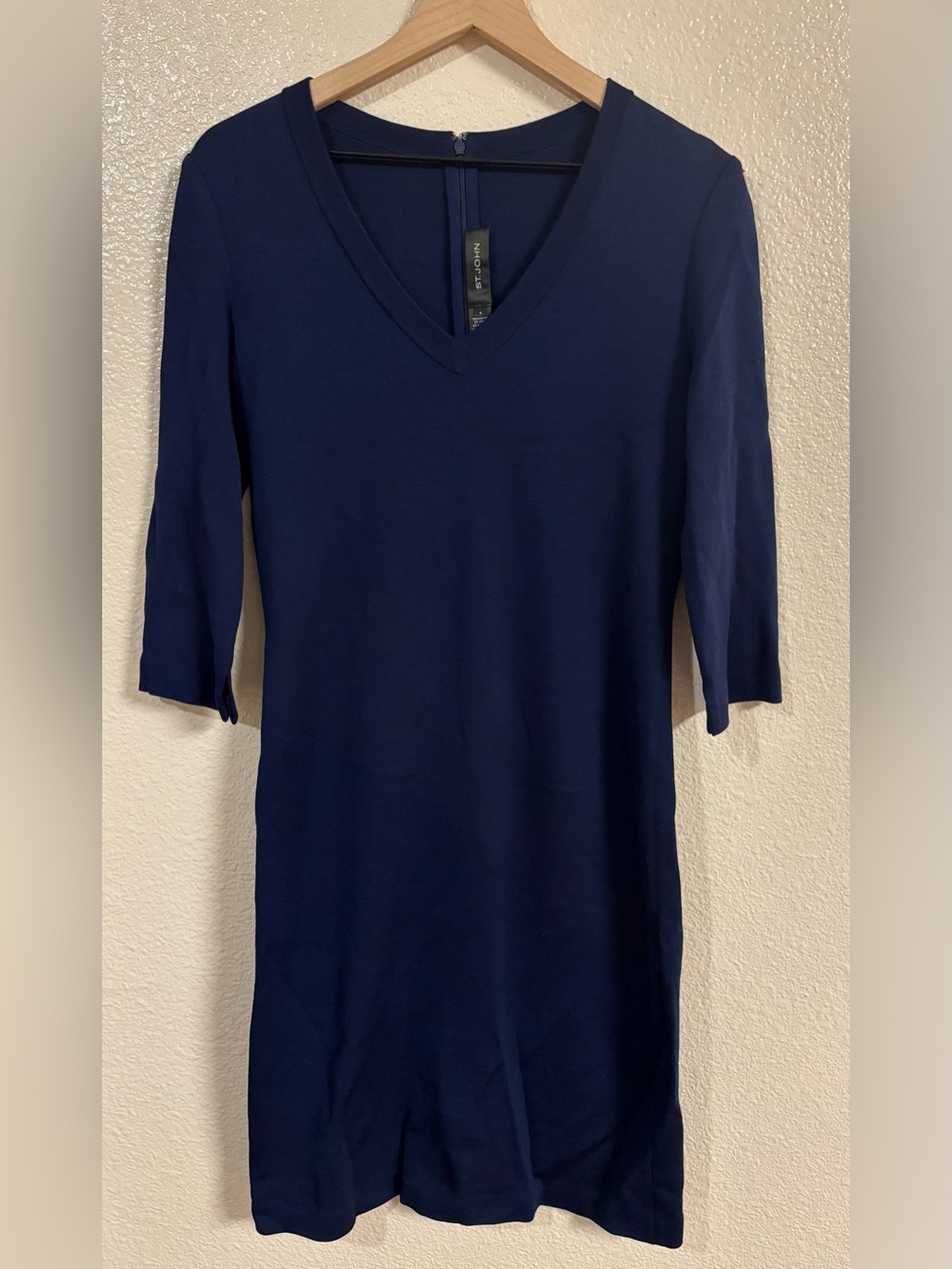 ST. JOHN Wool Blend V Neck Sheath Dress
